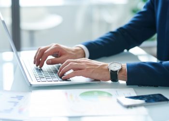 Streamline Your Operations with Staff Electronic Rostering and Scheduling 