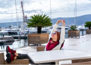 Hobart Accommodation & Tours